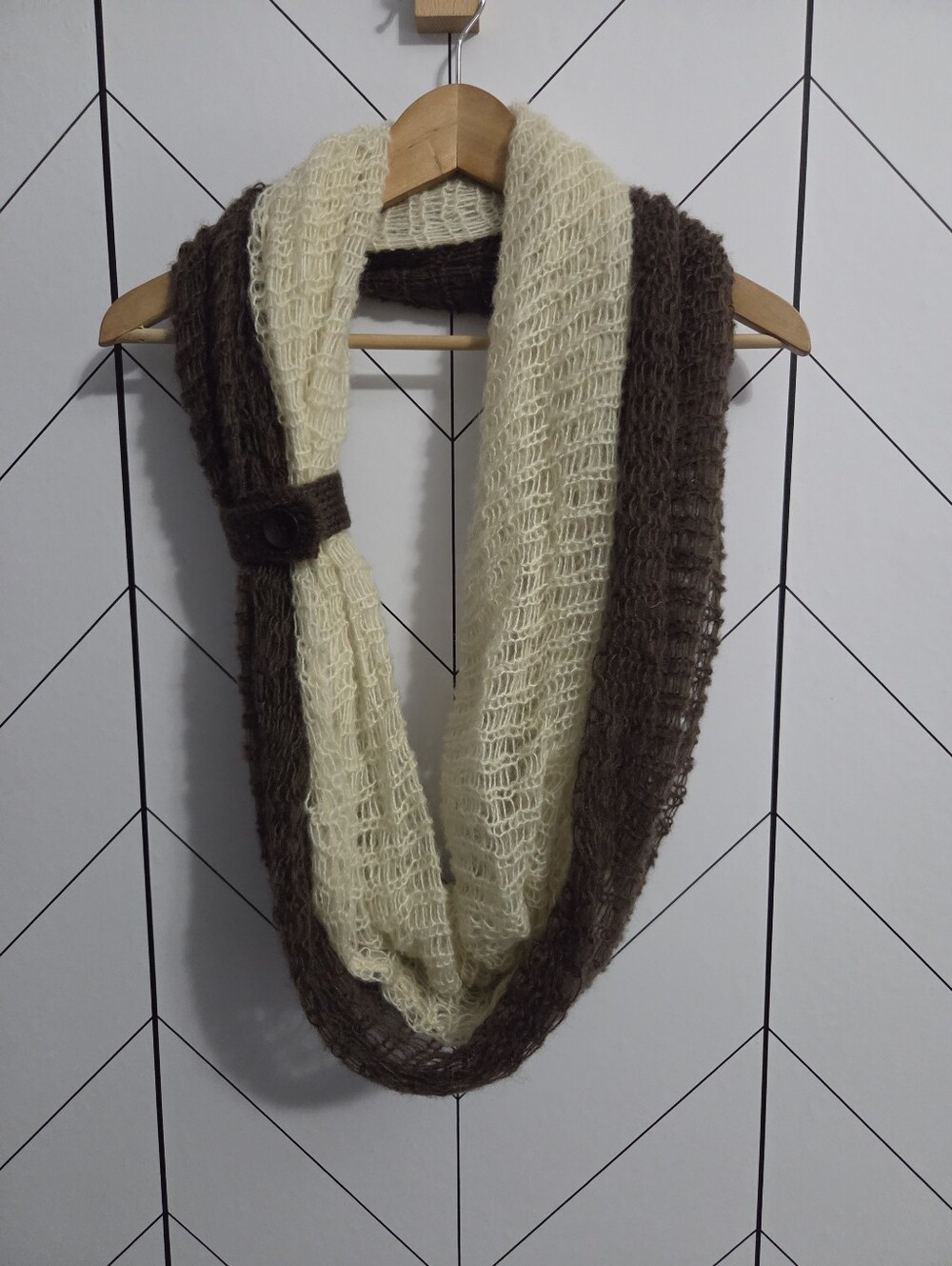 NWOT Super Soft Dual-Layer Two-Tone Infinity Scarf Cuffed with Button